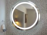 Lưu ý khi lựa chọn gương đèn led cảm ứng lắp đặt phù hợp không gian