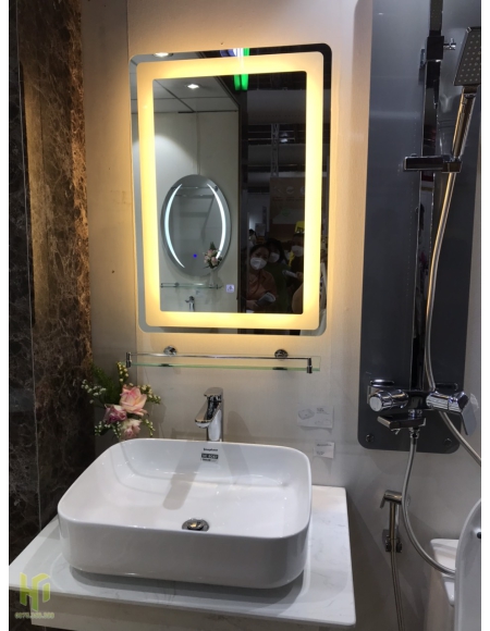 GƯƠNG  ĐÈN LED CẢM ỨNG CHỮ NHẬT